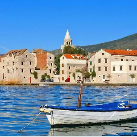 Mari Garden Kastela