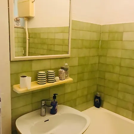 Mari Garden Apartment Kastela